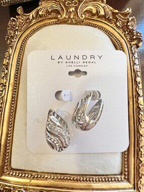 Laundry by Shelli Segal Silver-tone Crystal Embellished Earrings | NWT